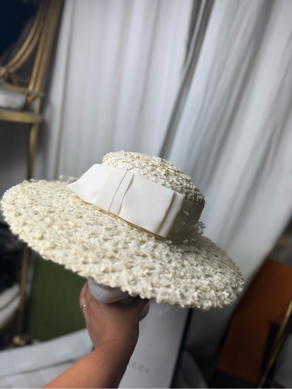 Vintage Ladies Ivory Straw Brim Hat with Bow